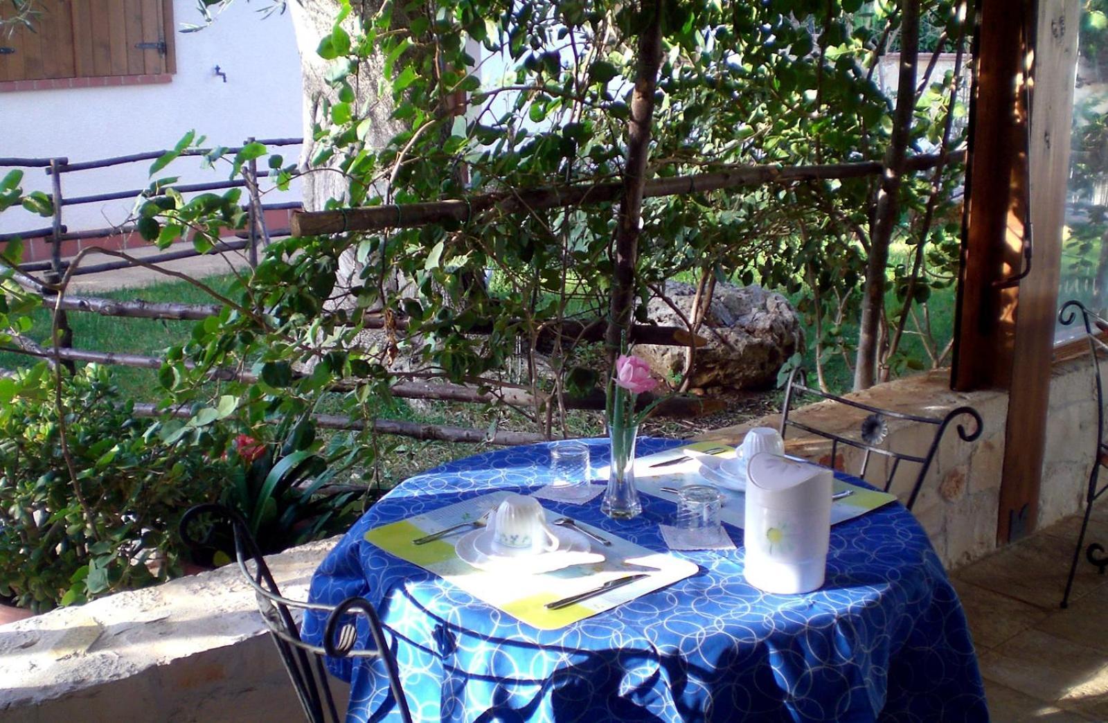 Bed And Breakfast La Casetta Монополи Экстерьер фото